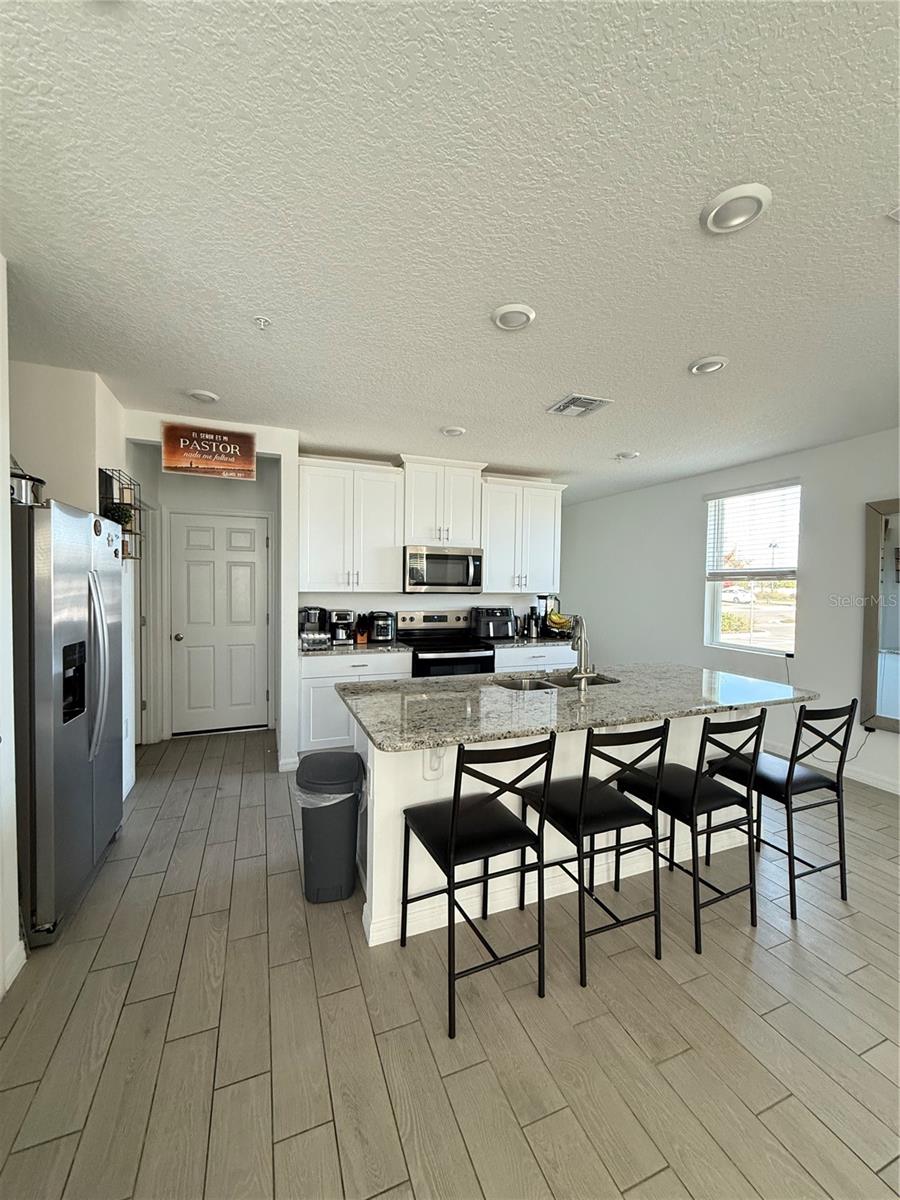 CHASE LNDG - Residential Lease