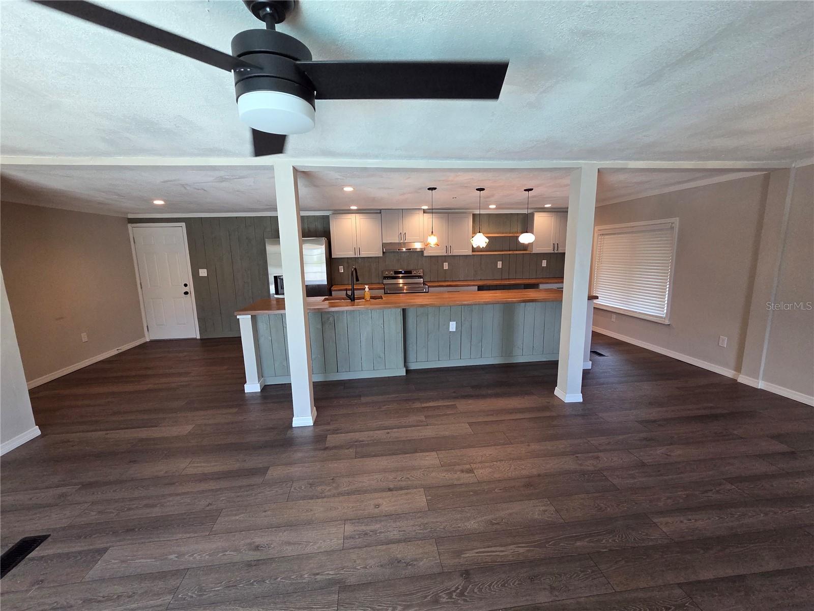 SIGNAL COVE - Residential