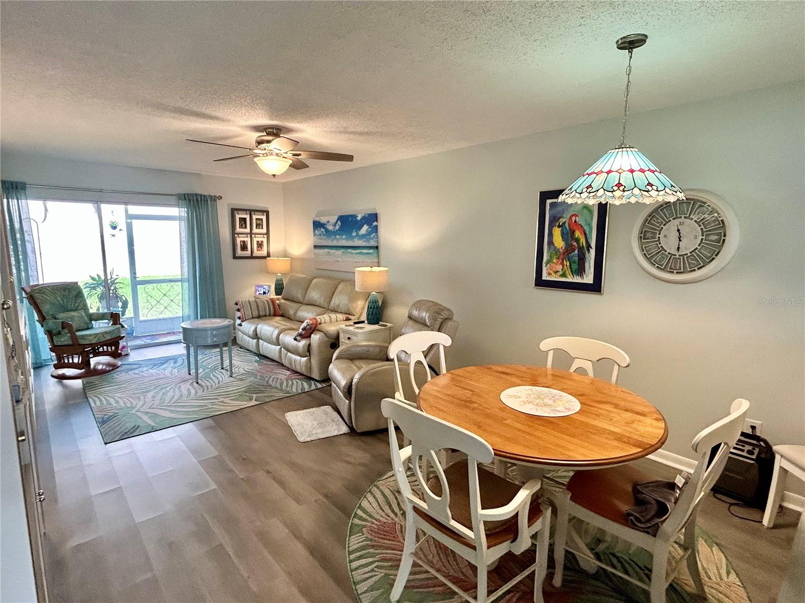 SUNNYBROOK CONDO 01 - Residential