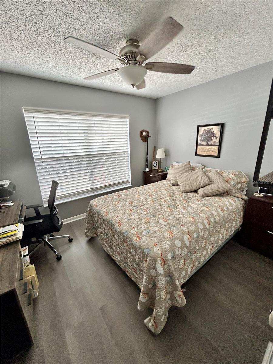 SUNNYBROOK CONDO 01 - Residential