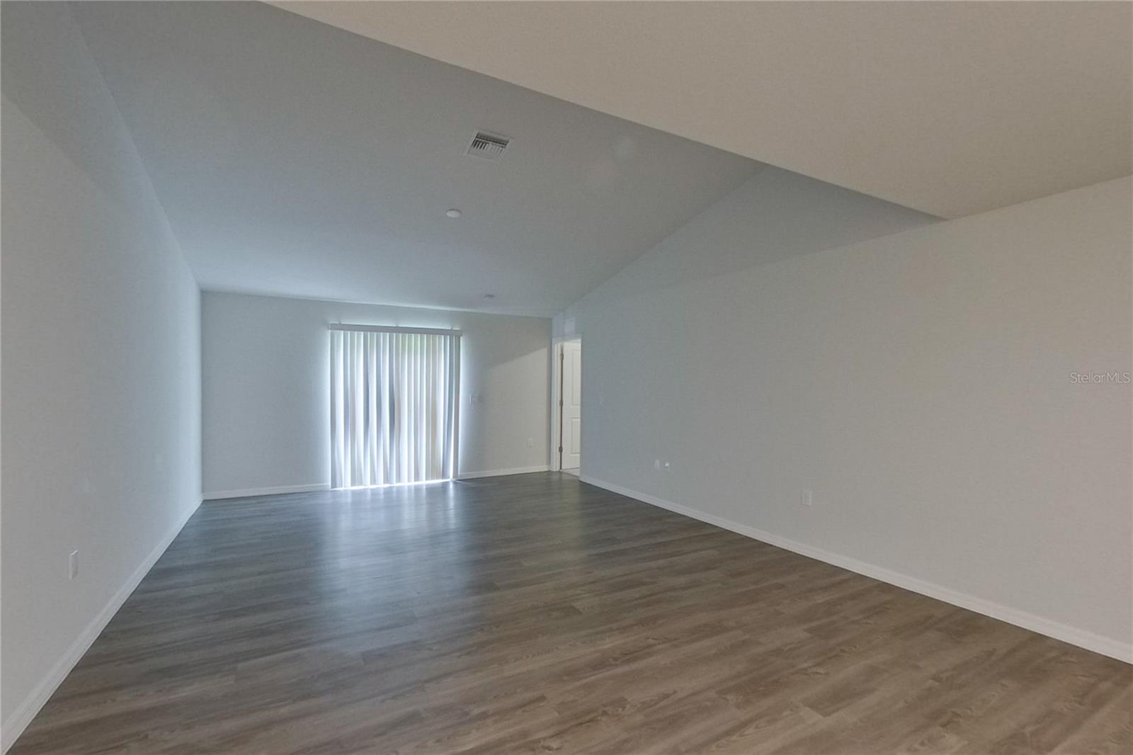 VISTANNA VILLAS - Residential Lease