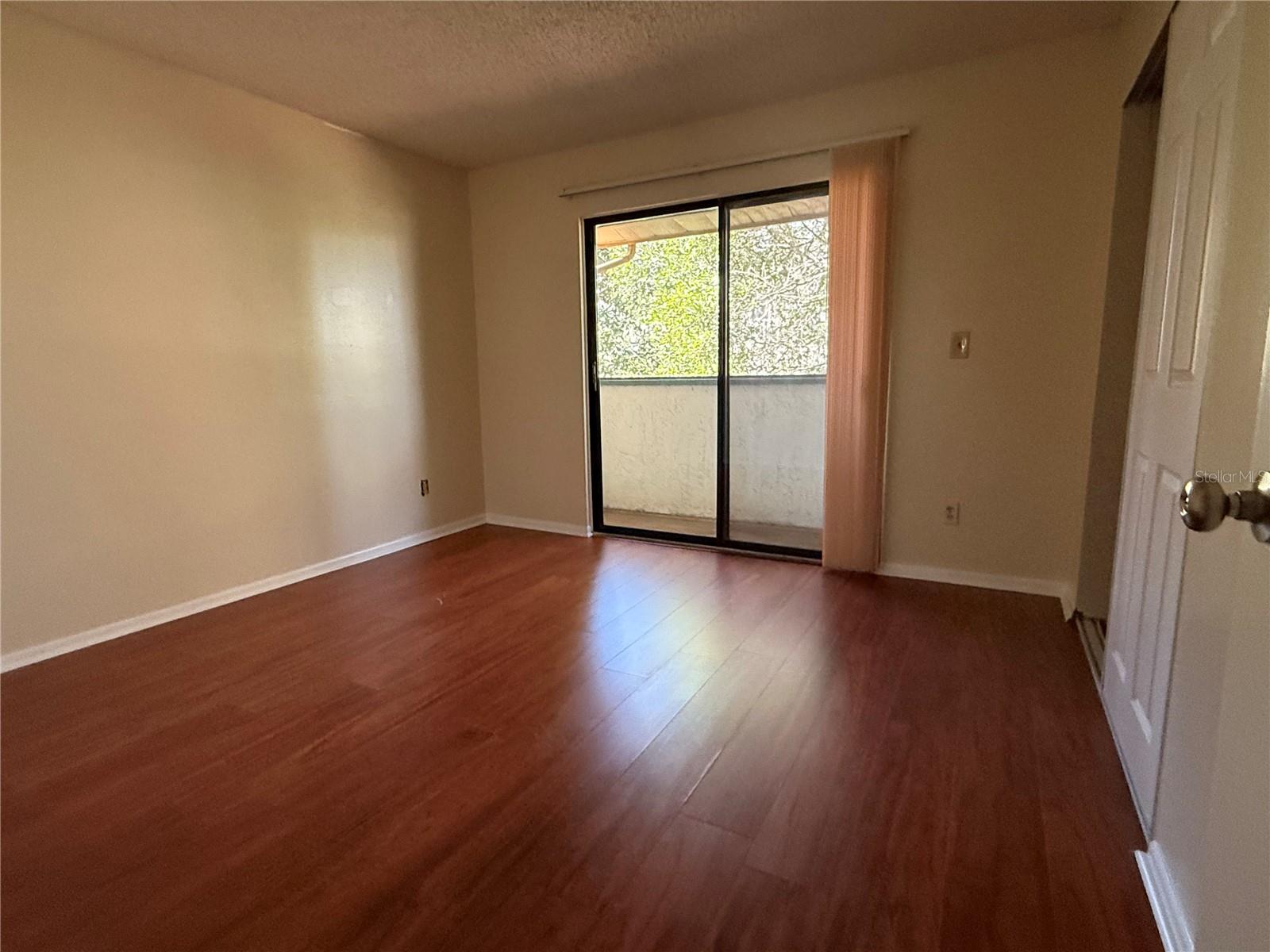 THE CARLISLE CLUB - Residential