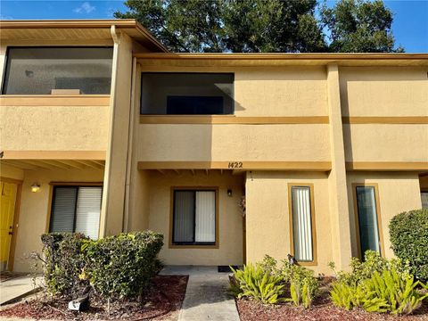 Photo of 1422 Highland Ridge Circle, Brandon, FL 33510 (MLS # TB8461120)