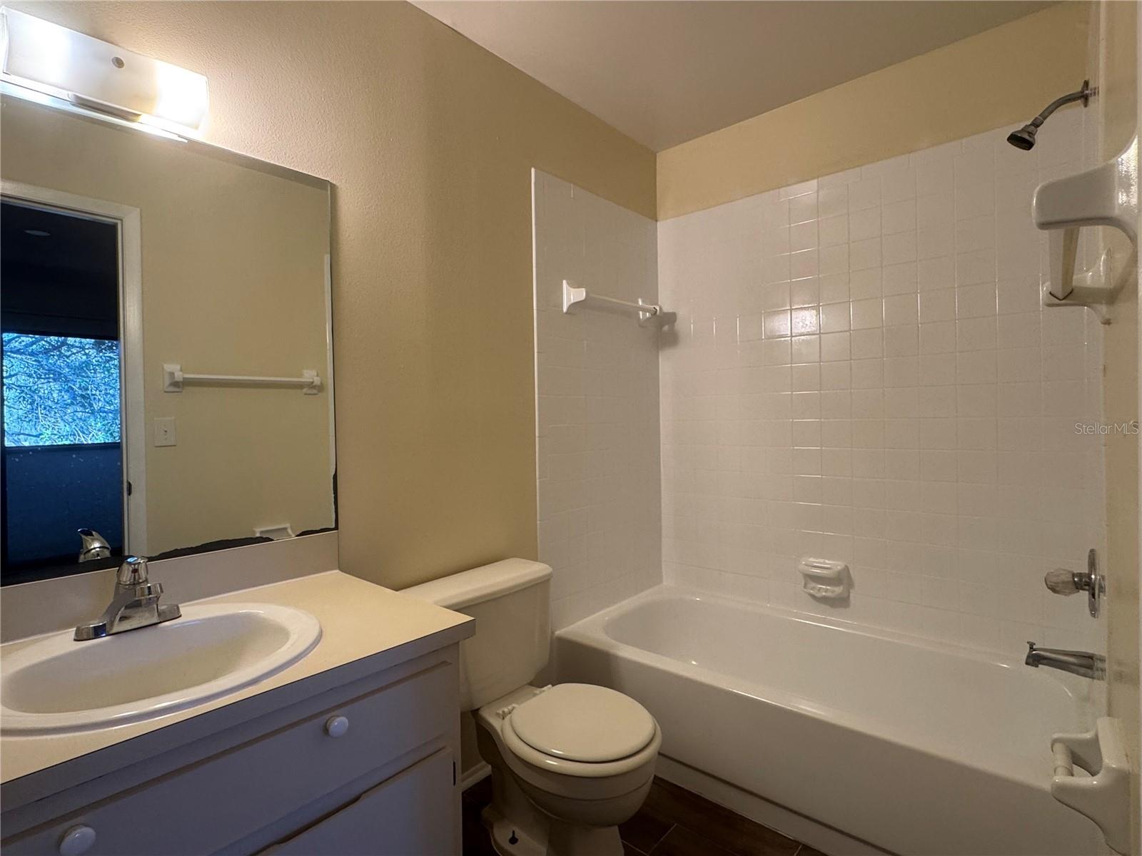 THE CARLISLE CLUB - Residential