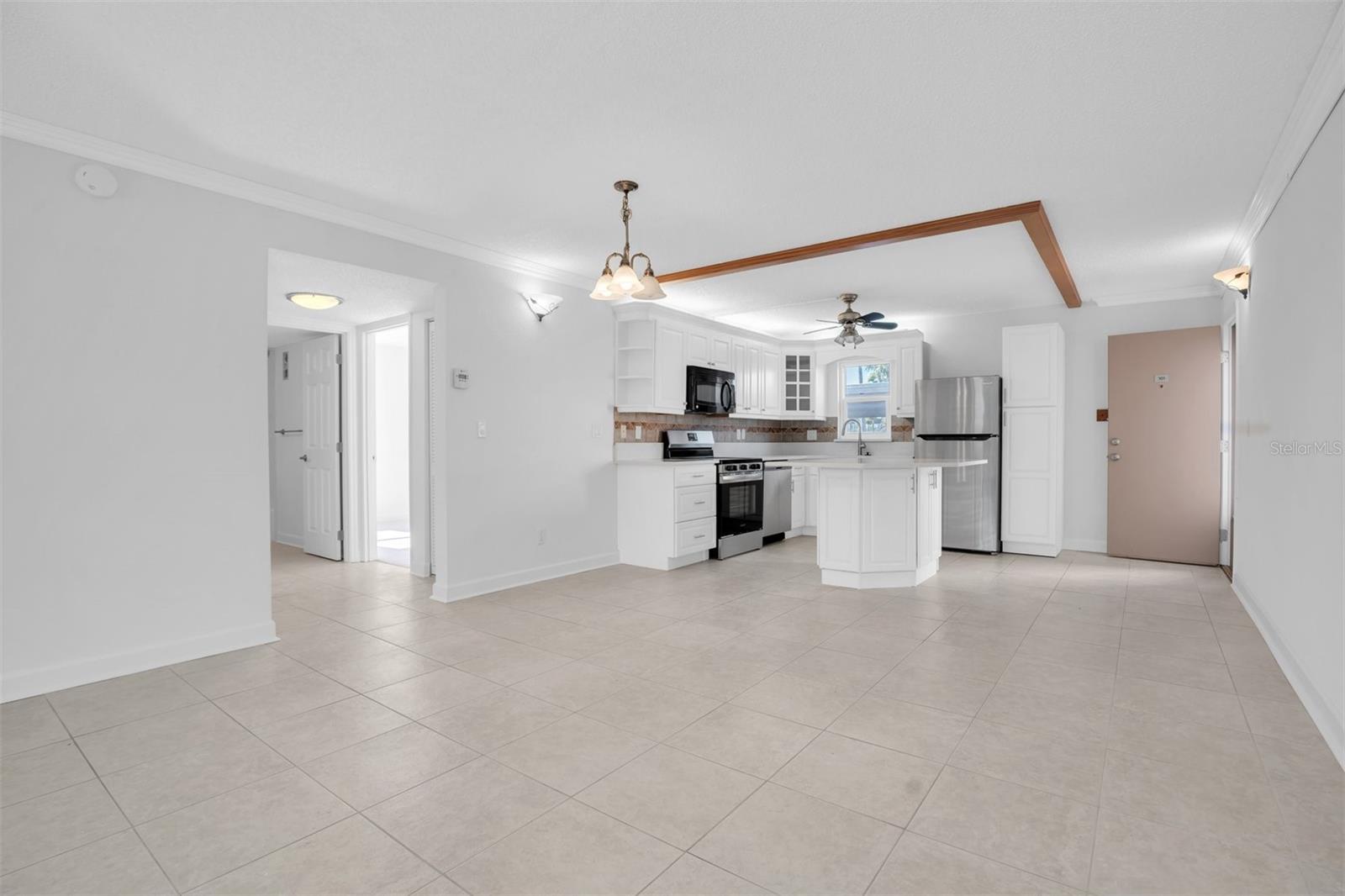 BAY ISLAND GROUP 7 - Residential