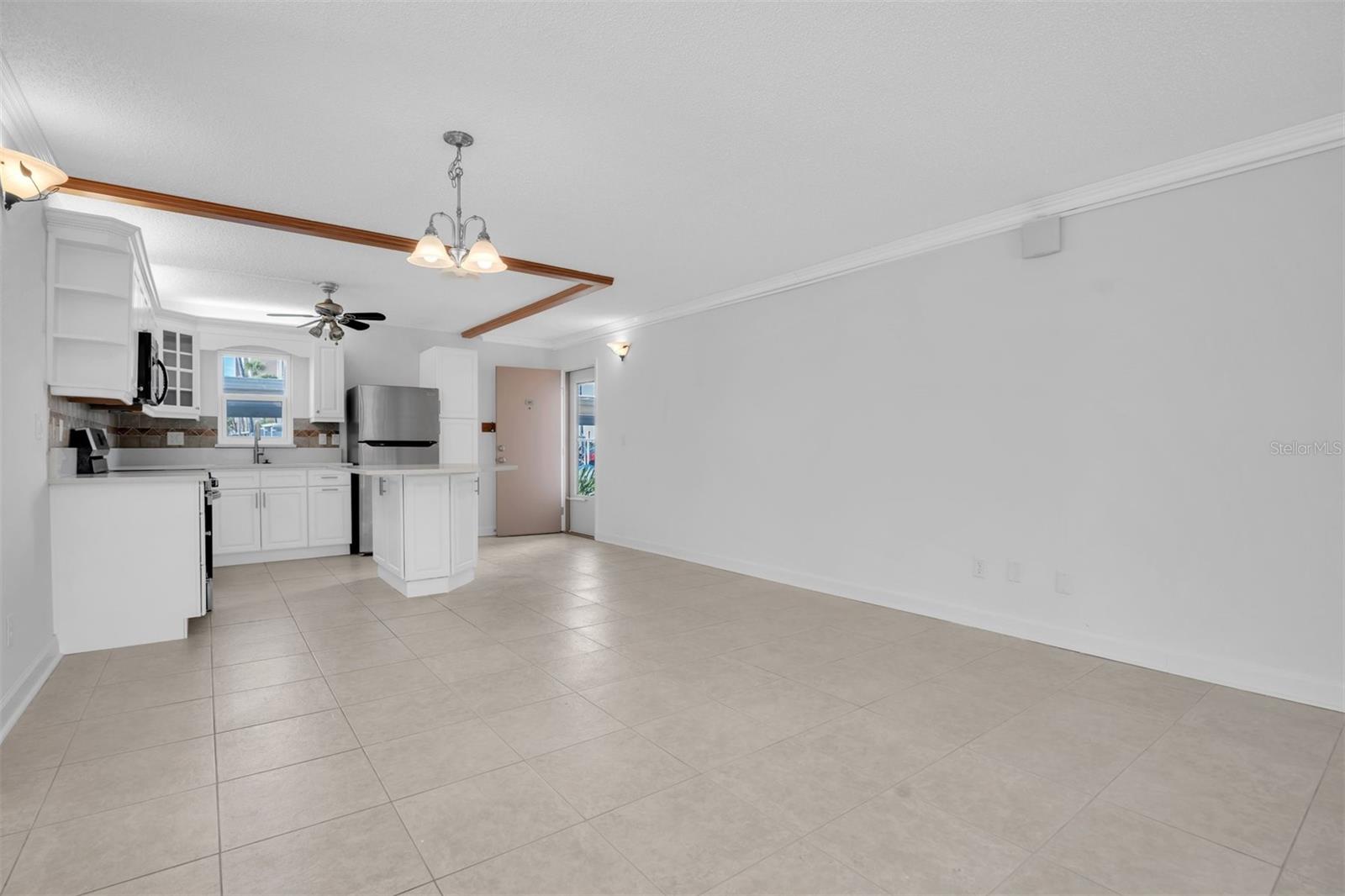 BAY ISLAND GROUP 7 - Residential