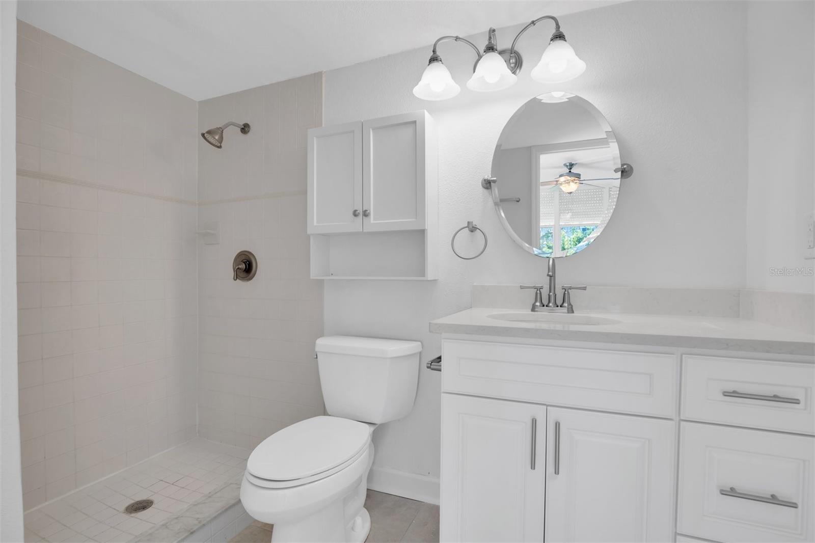 BAY ISLAND GROUP 7 - Residential