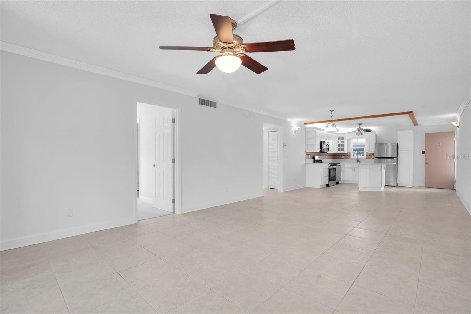 BAY ISLAND GROUP 7 - Residential