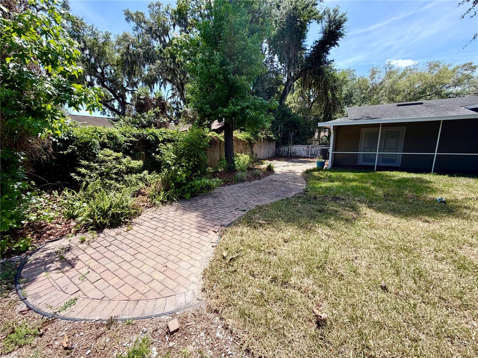 CHRISTINA WOODS - Residential