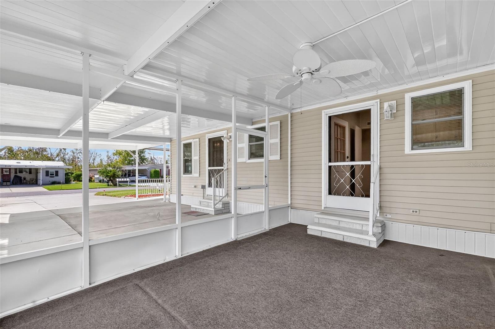 TAVARES FOX RUN MOBILE HOME - Residential