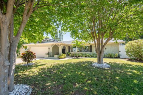 A home in LARGO