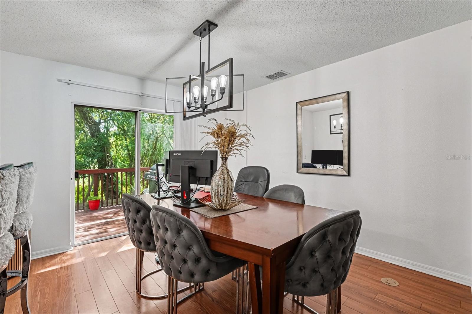 4607 ASHBURN SQUARE DRIVE