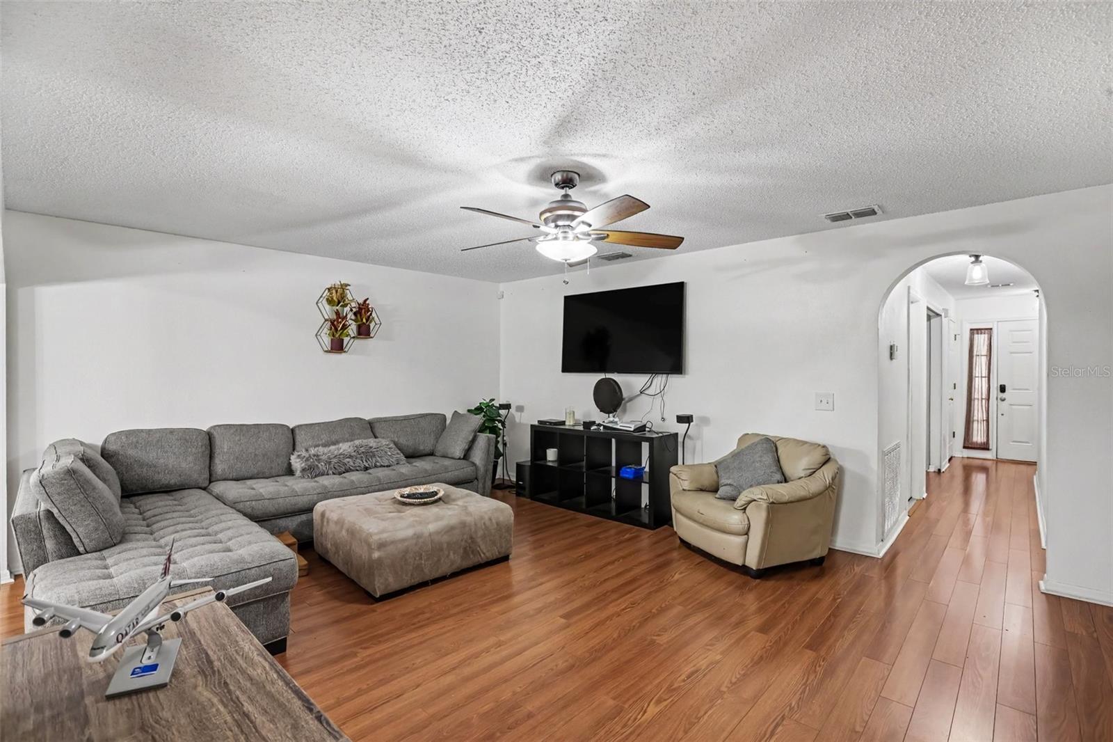 4607 ASHBURN SQUARE DRIVE