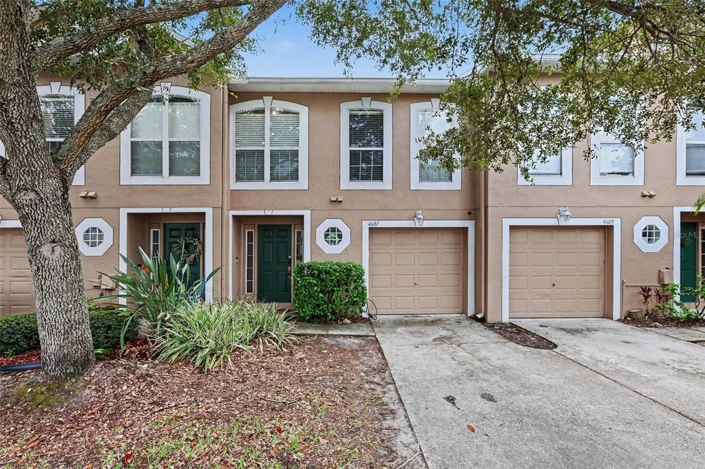 Photo of 4607 Ashburn Square Drive, Tampa, FL 33610 (MLS # TB8545176)