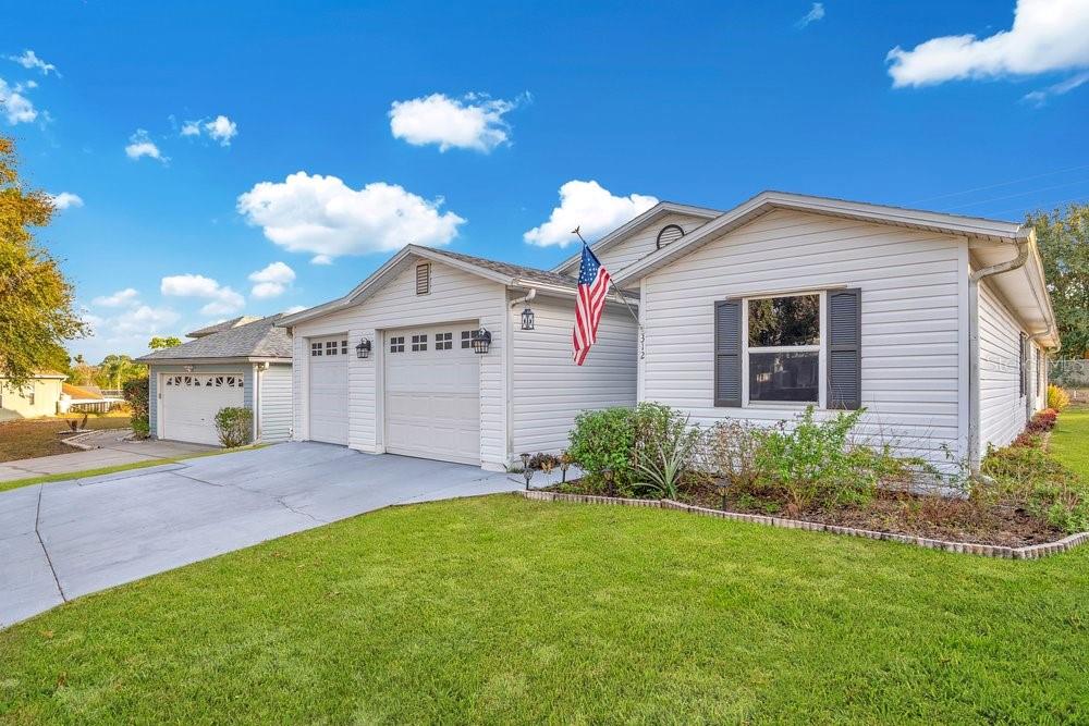 LAKESIDE AT BASS LAKE - Residential