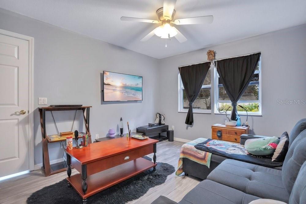 LAKESIDE AT BASS LAKE - Residential