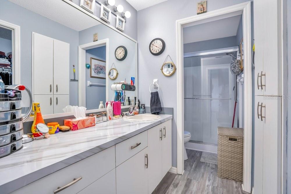 LAKESIDE AT BASS LAKE - Residential