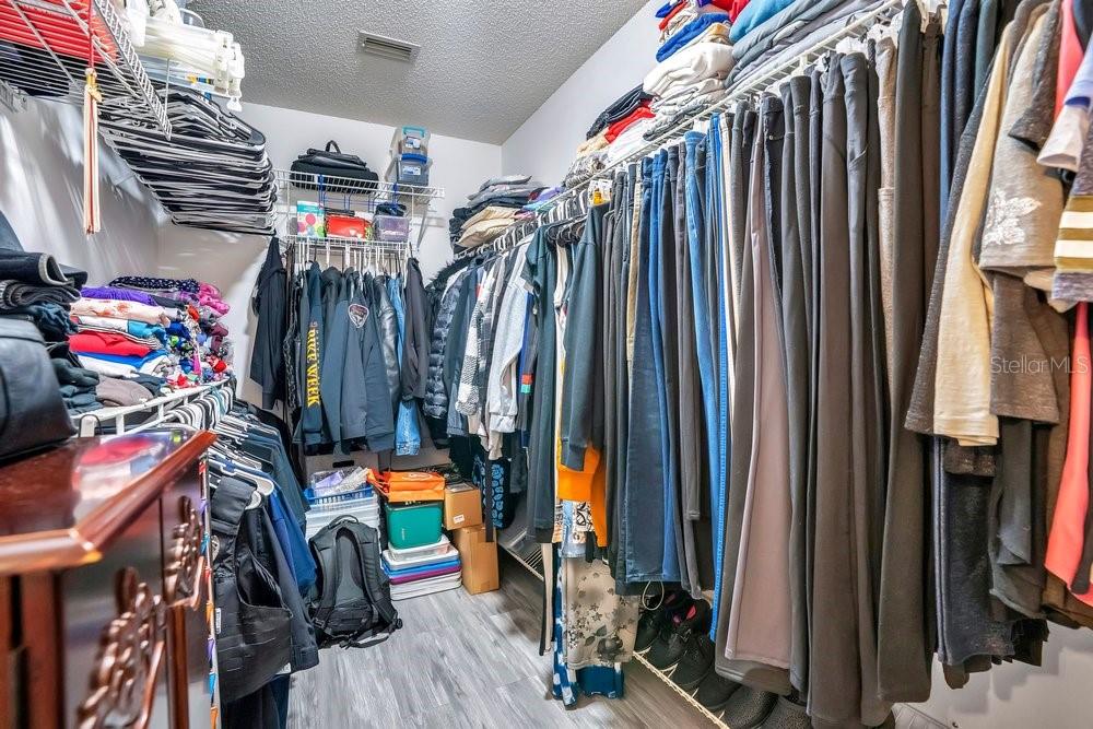 LAKESIDE AT BASS LAKE - Residential