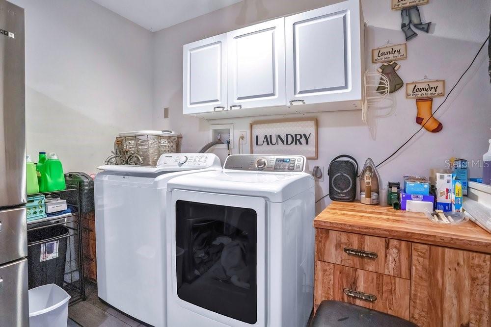 LAKESIDE AT BASS LAKE - Residential