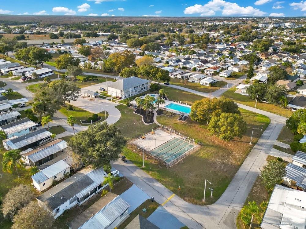 LAKESIDE AT BASS LAKE - Residential