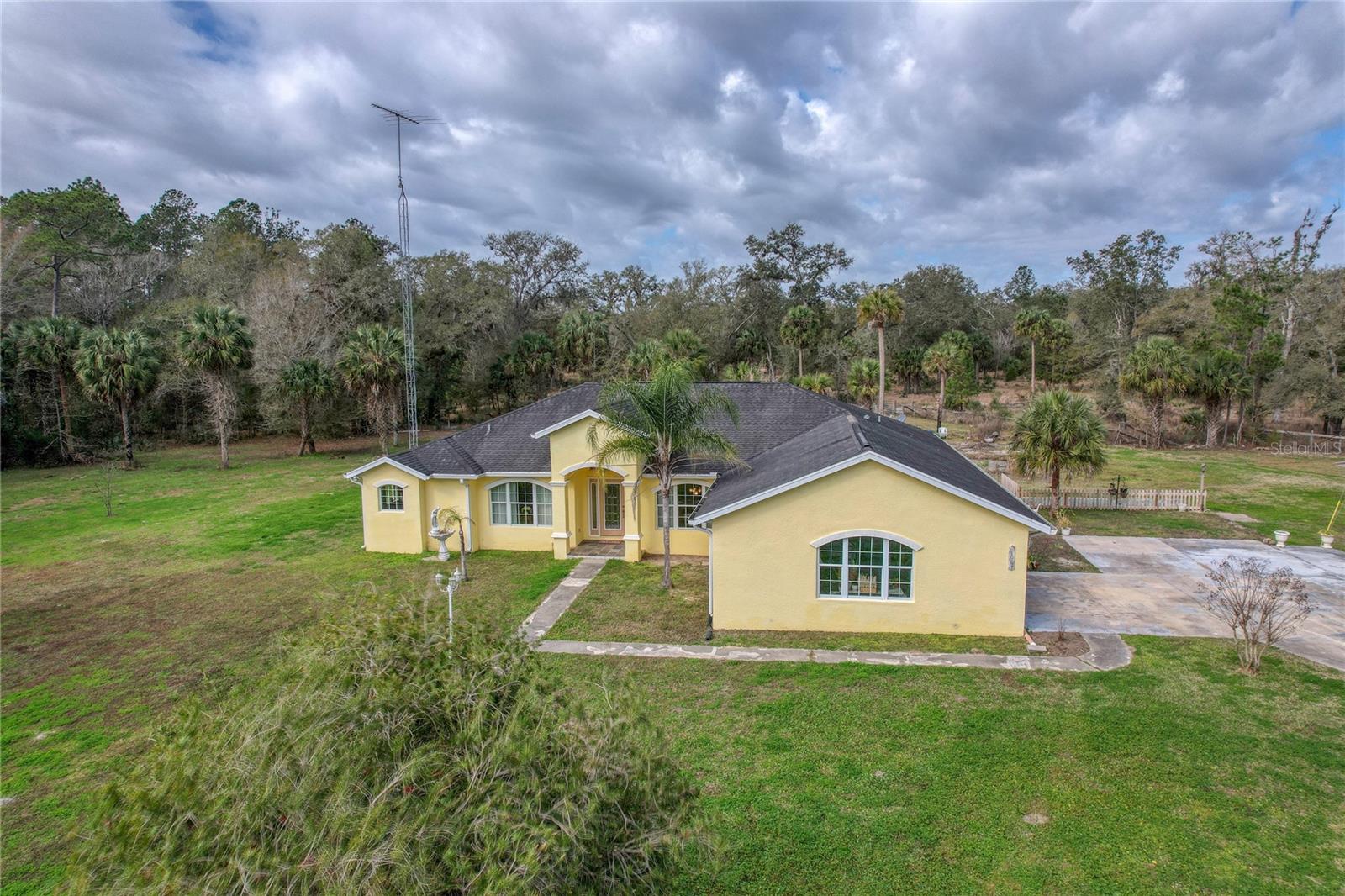 GRAHAMVILLE 02 - Farm