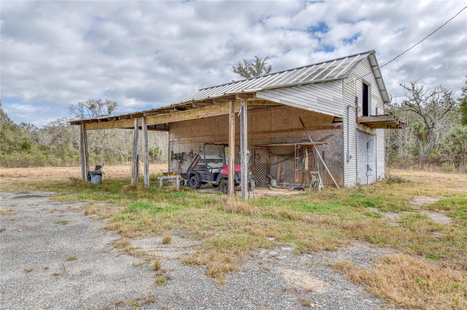 GRAHAMVILLE 02 - Farm