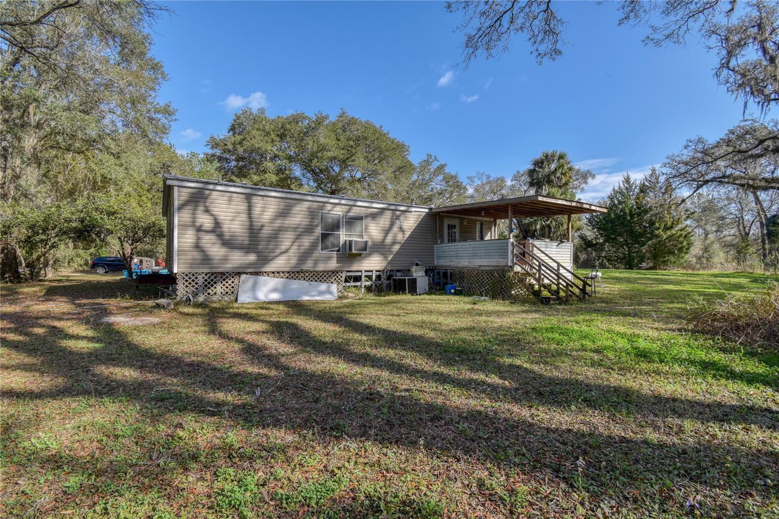 GRAHAMVILLE 02 - Farm