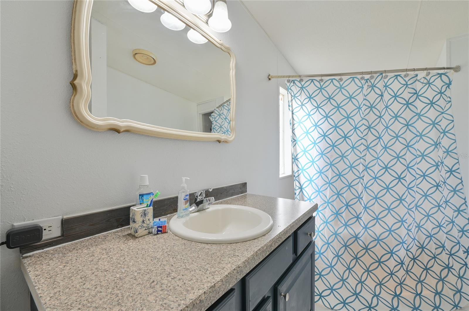 GRAHAMVILLE 02 - Farm