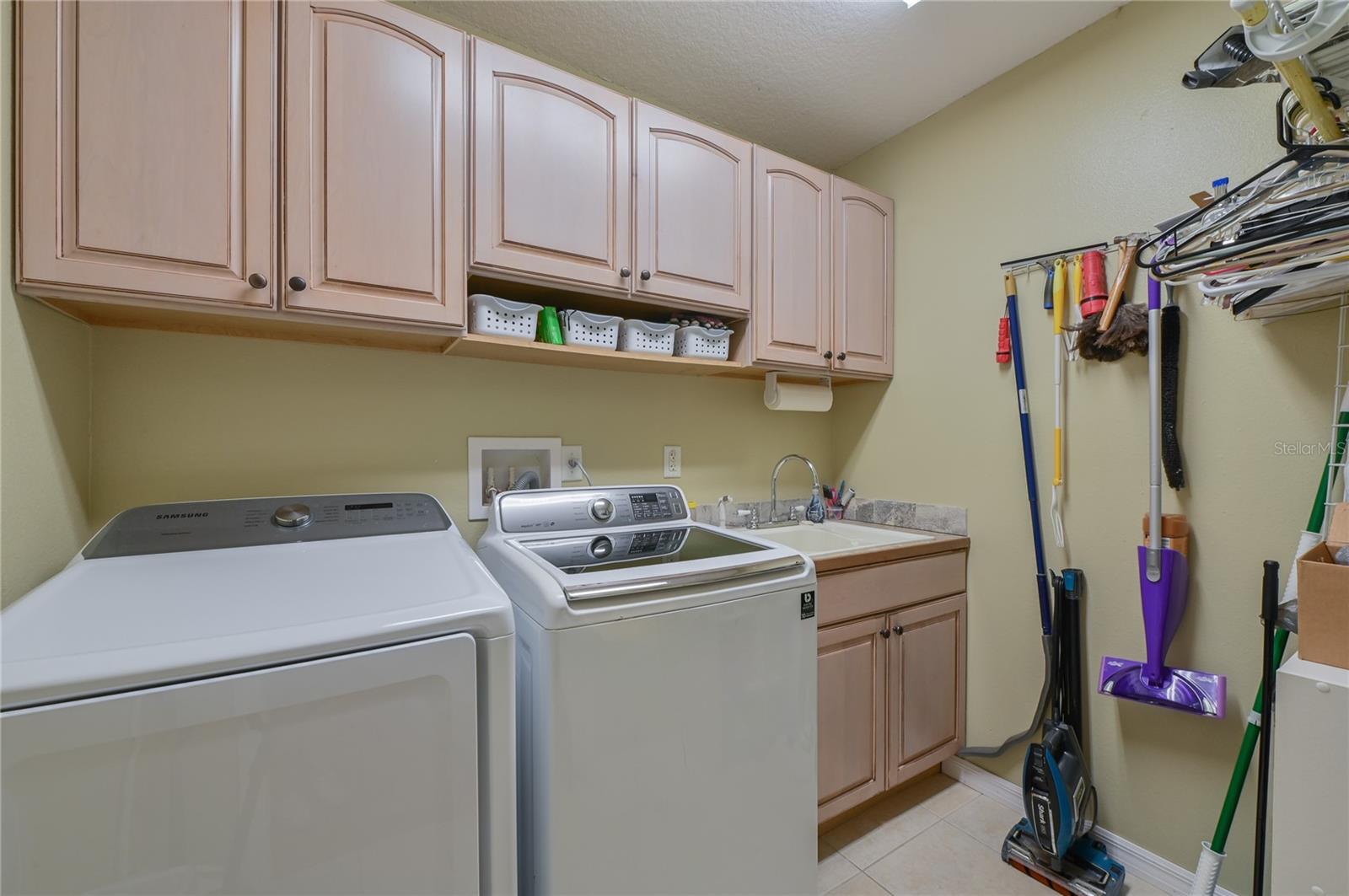 GRAHAMVILLE 02 - Farm