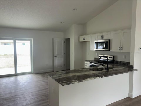 Tiny photo for 8976 N Creek Way, Dunnellon, FL 34434 (MLS # G5119635)