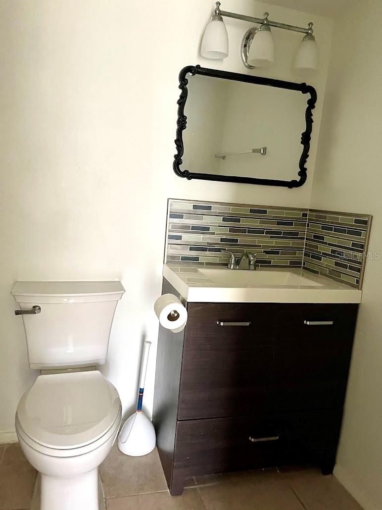 COACHMAN CREEK CONDO - Residential Lease