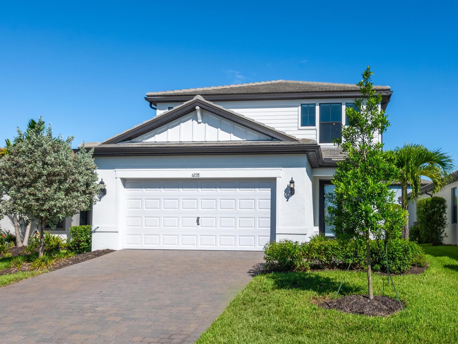6228 BAYWOOD COURT