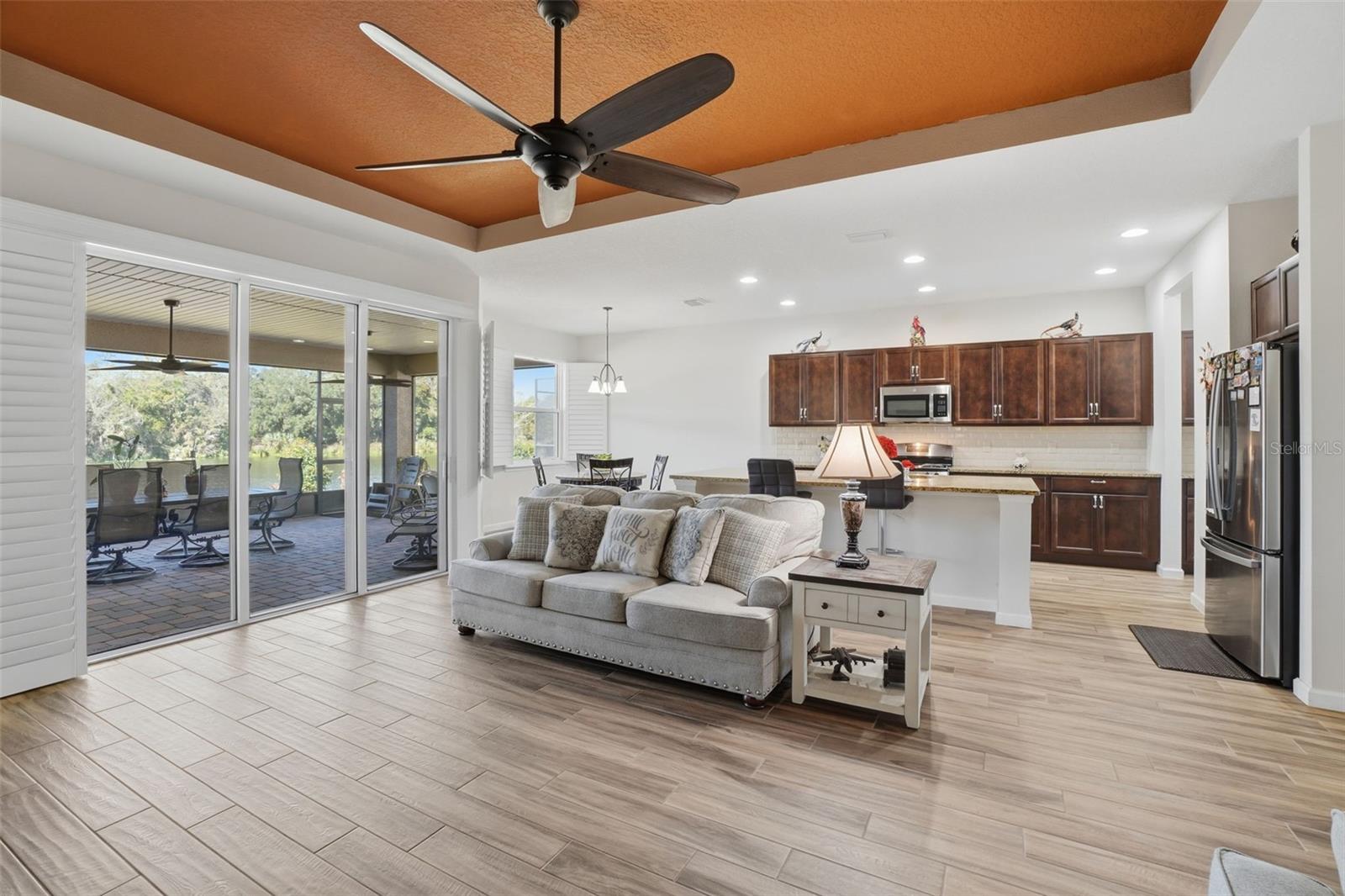 VICTORIA HILLS PH 6 - Residential