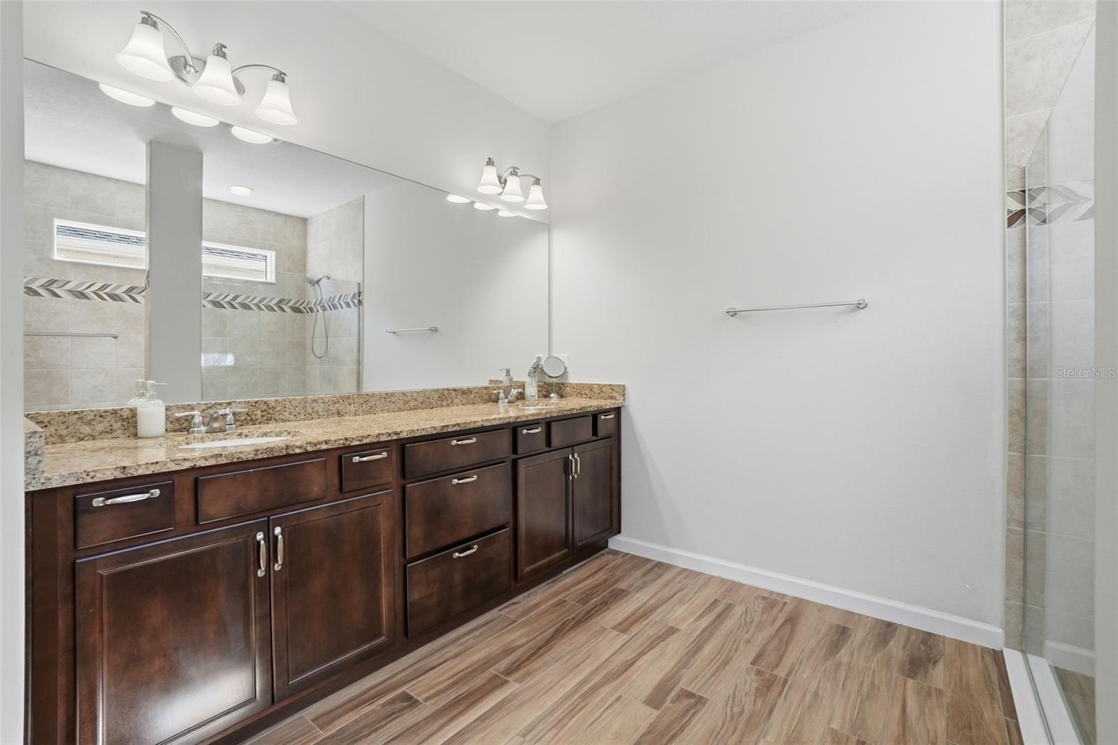 VICTORIA HILLS PH 6 - Residential