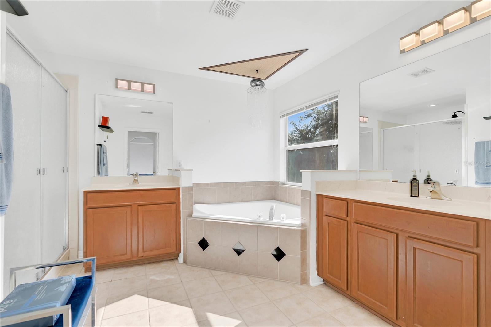 NORTH SHORE/LK HART PRCL 08 - Residential