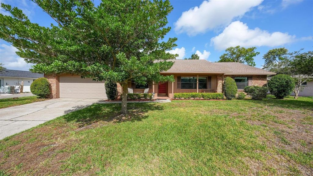 Photo of 890 Mendoza Drive, Orlando, FL 32825 (MLS # O6410672)