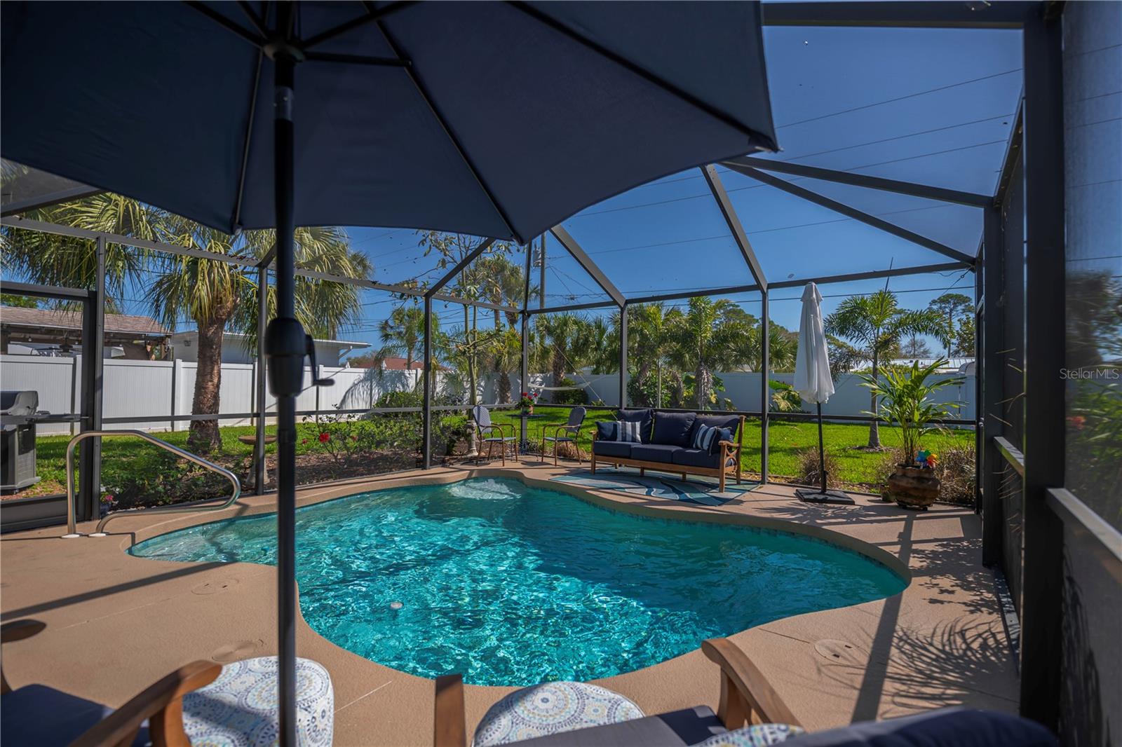 SOUTH VENEZIA PARK SEC OF VENICE - Residential