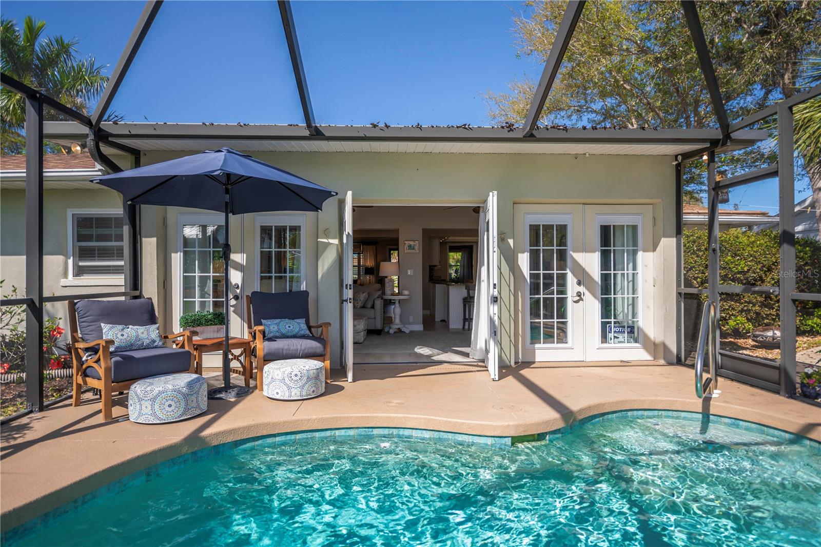 SOUTH VENEZIA PARK SEC OF VENICE - Residential