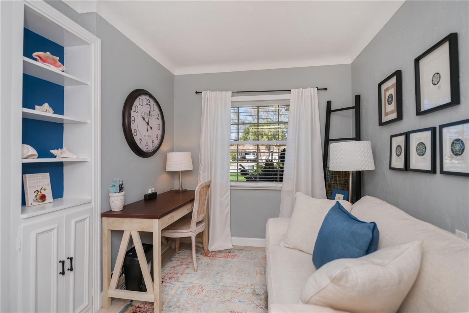 SOUTH VENEZIA PARK SEC OF VENICE - Residential