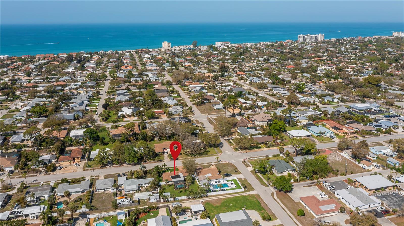 SOUTH VENEZIA PARK SEC OF VENICE - Residential