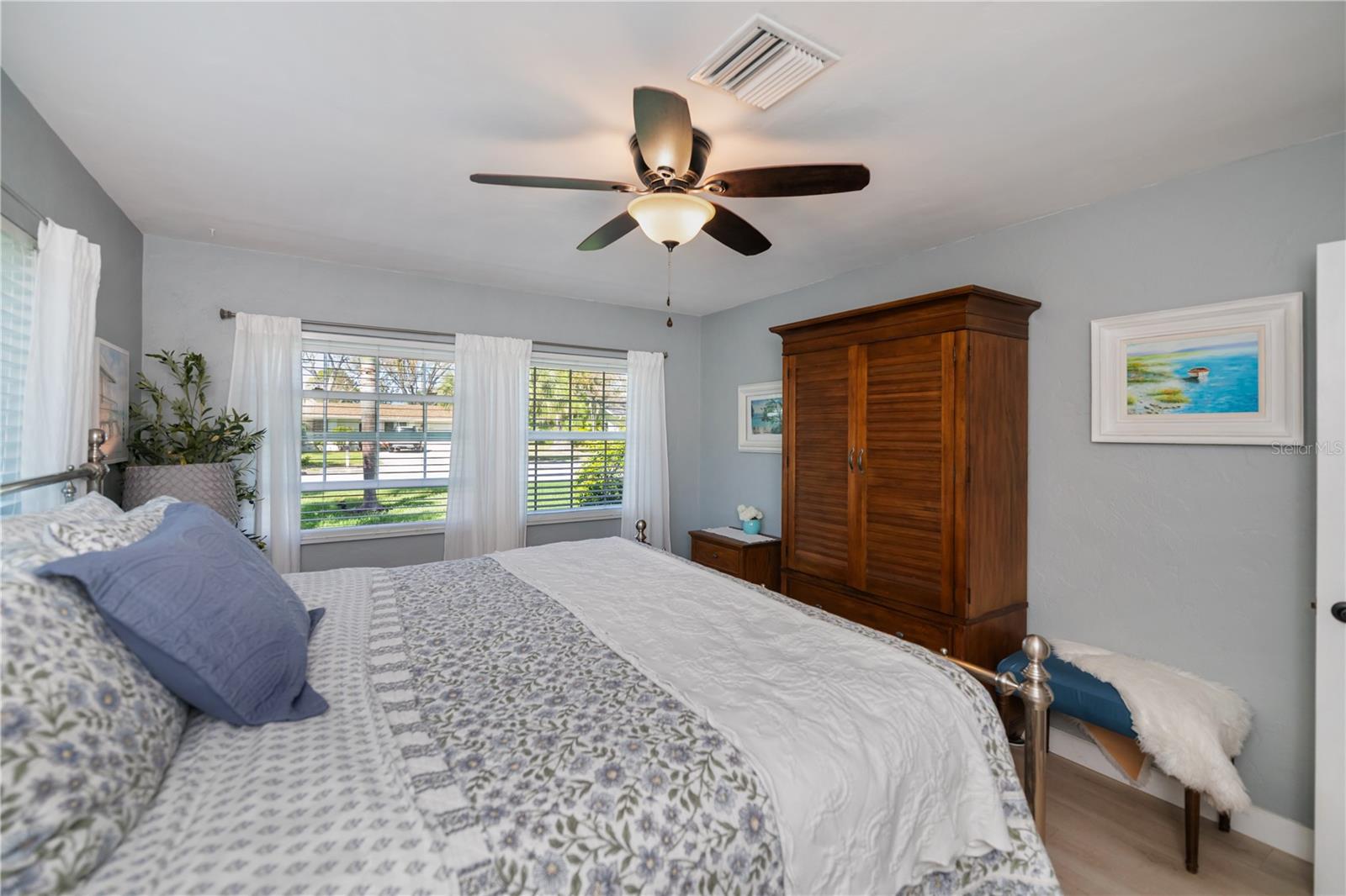 SOUTH VENEZIA PARK SEC OF VENICE - Residential