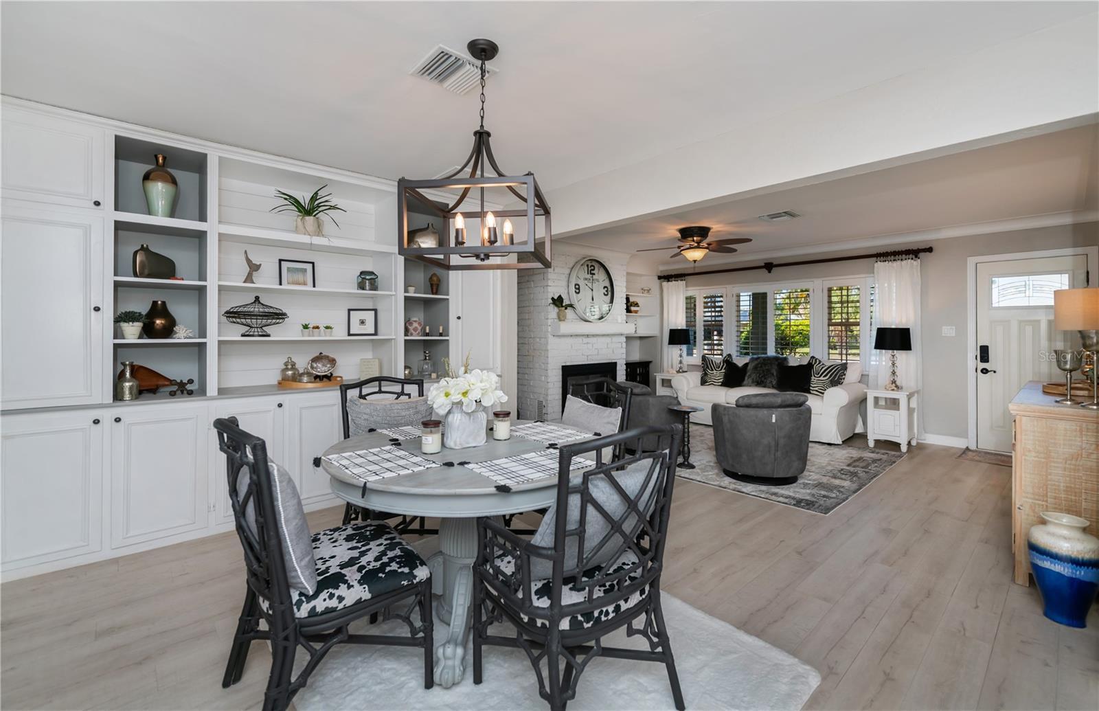 SOUTH VENEZIA PARK SEC OF VENICE - Residential