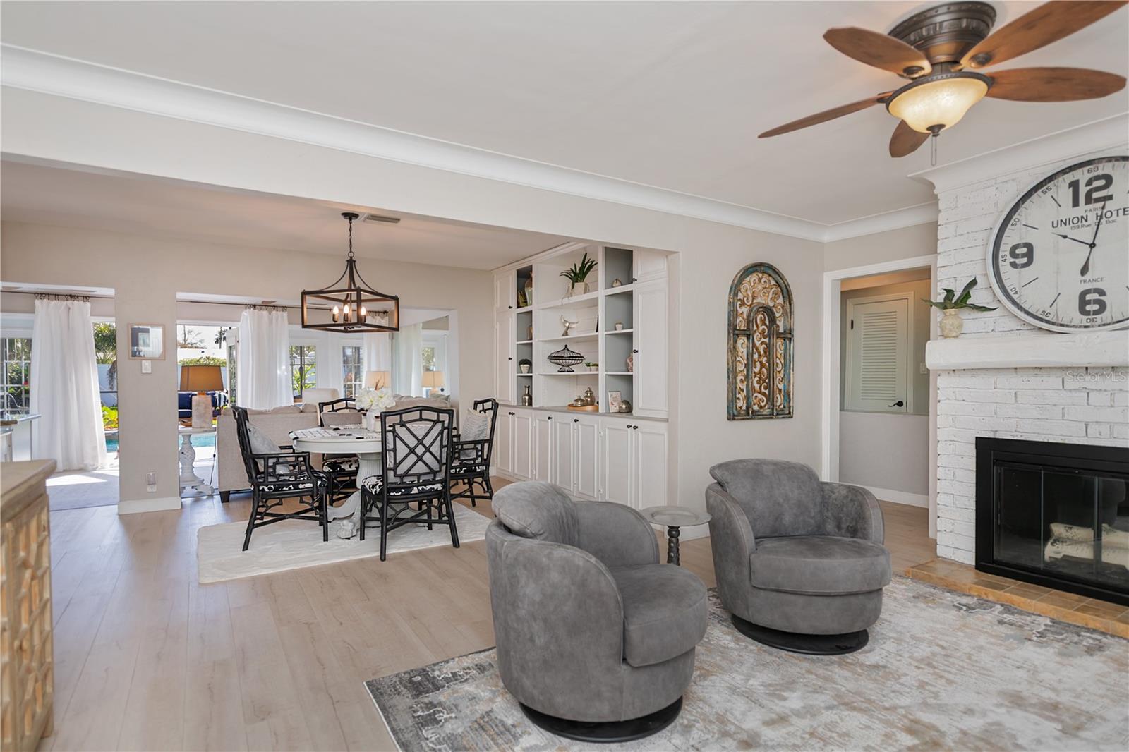 SOUTH VENEZIA PARK SEC OF VENICE - Residential