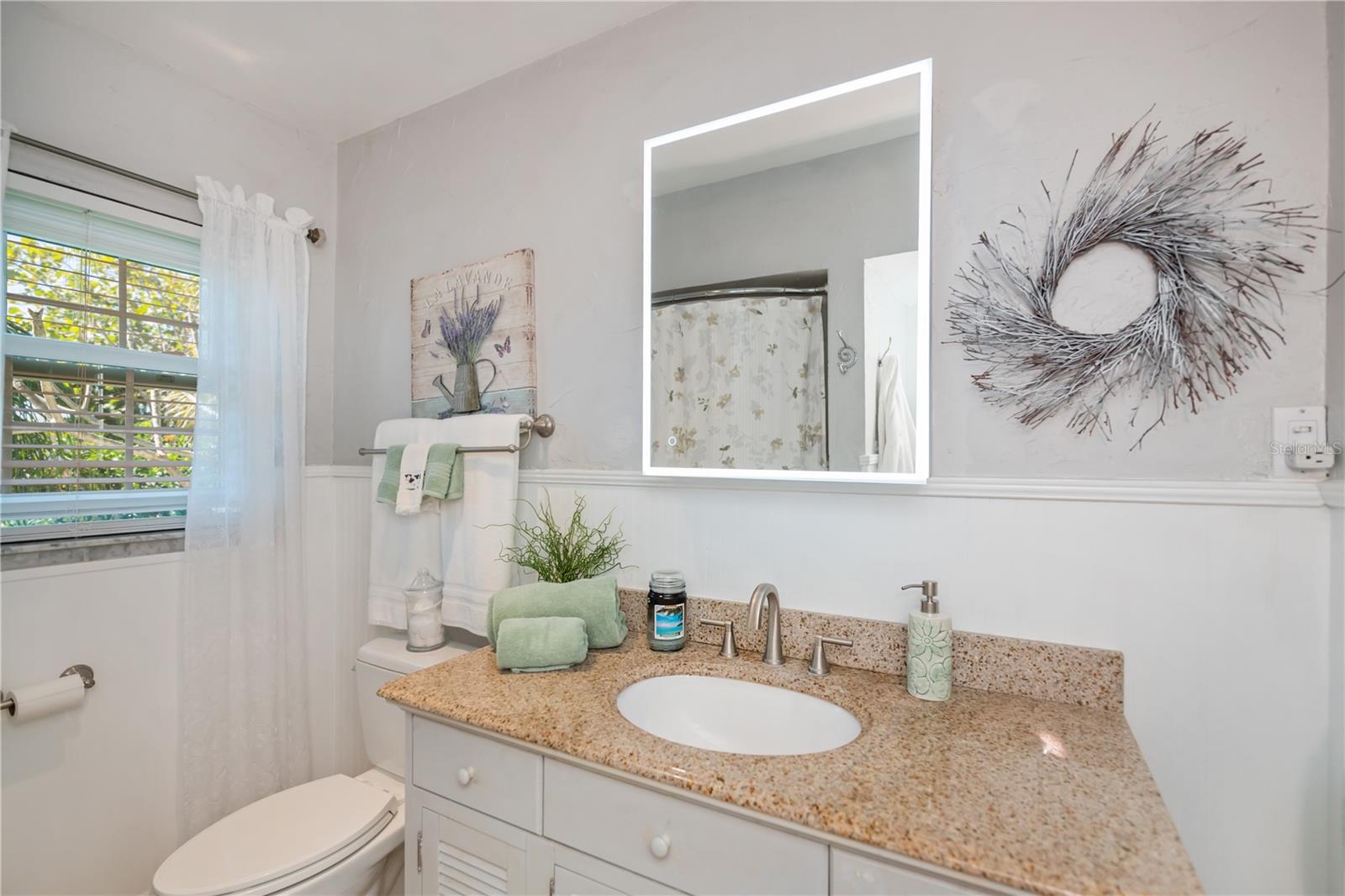 SOUTH VENEZIA PARK SEC OF VENICE - Residential