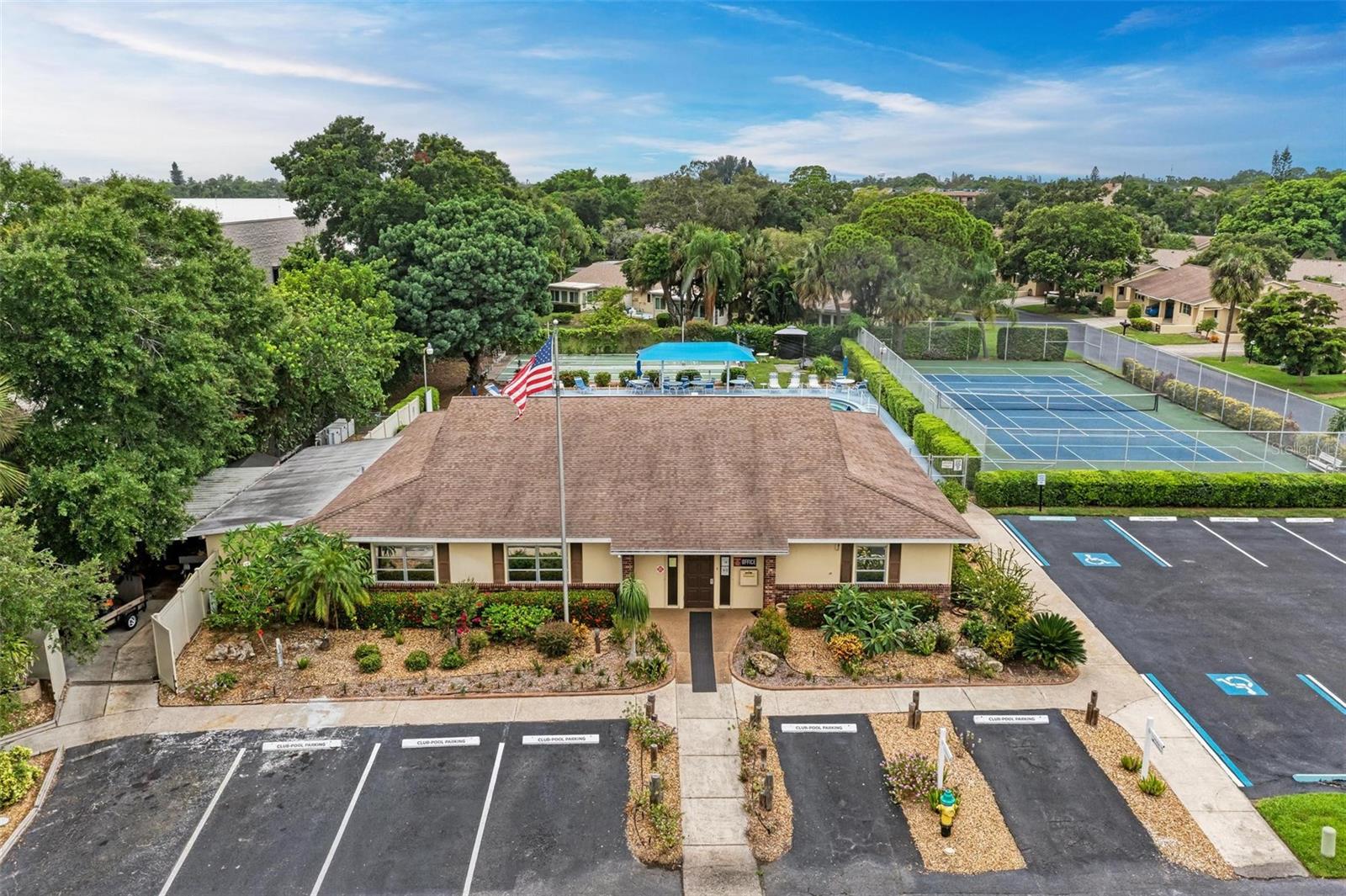 DESOTO SQUARE VILLAS PH I - Residential