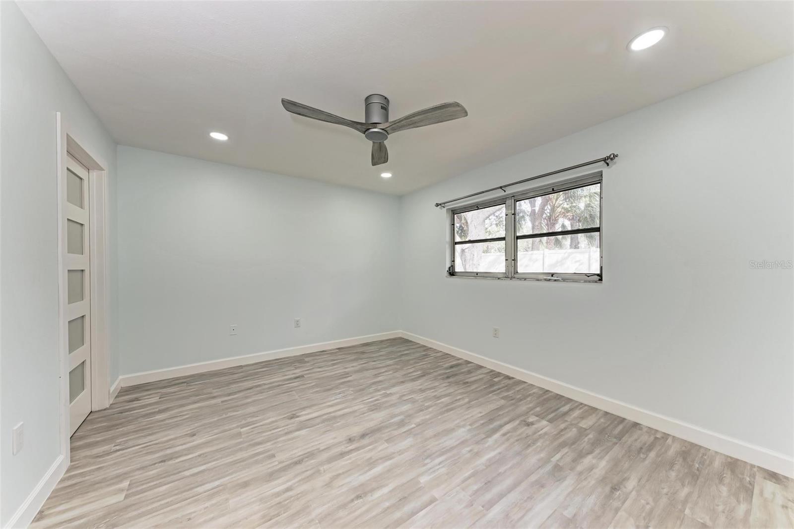 DESOTO SQUARE VILLAS PH I - Residential