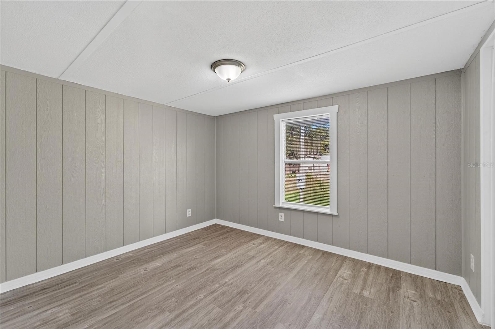 ZEPHYRHILLS COLONY CO - Residential Lease