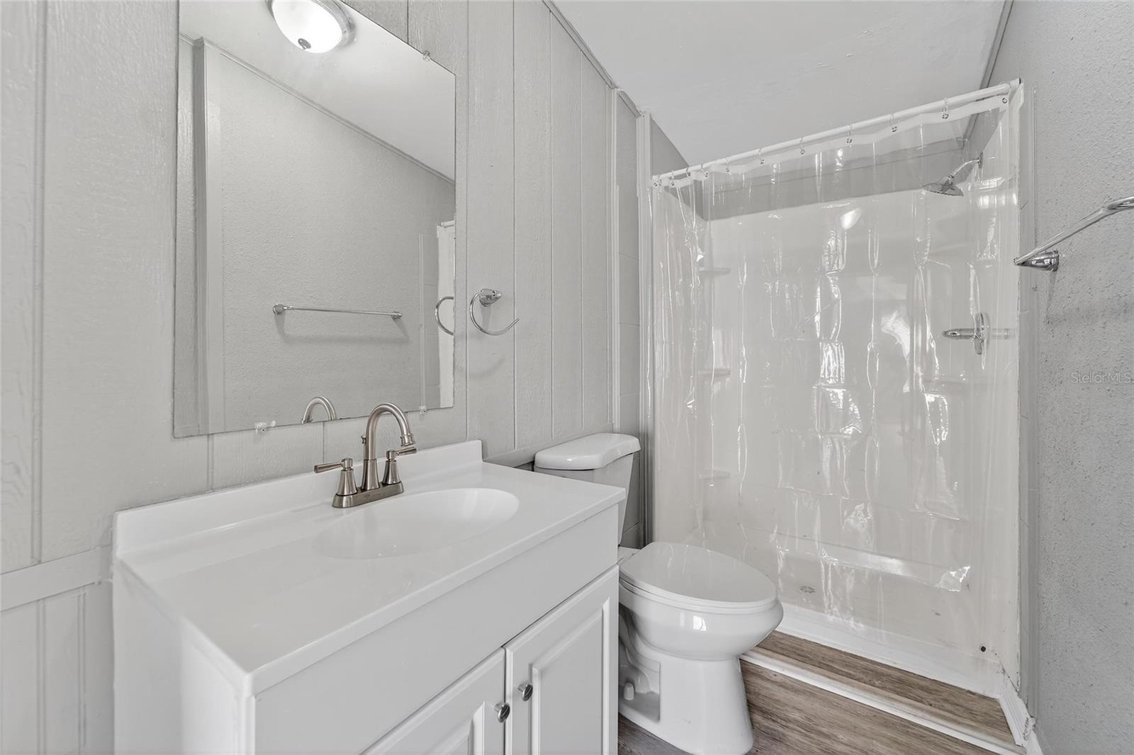 ZEPHYRHILLS COLONY CO - Residential Lease