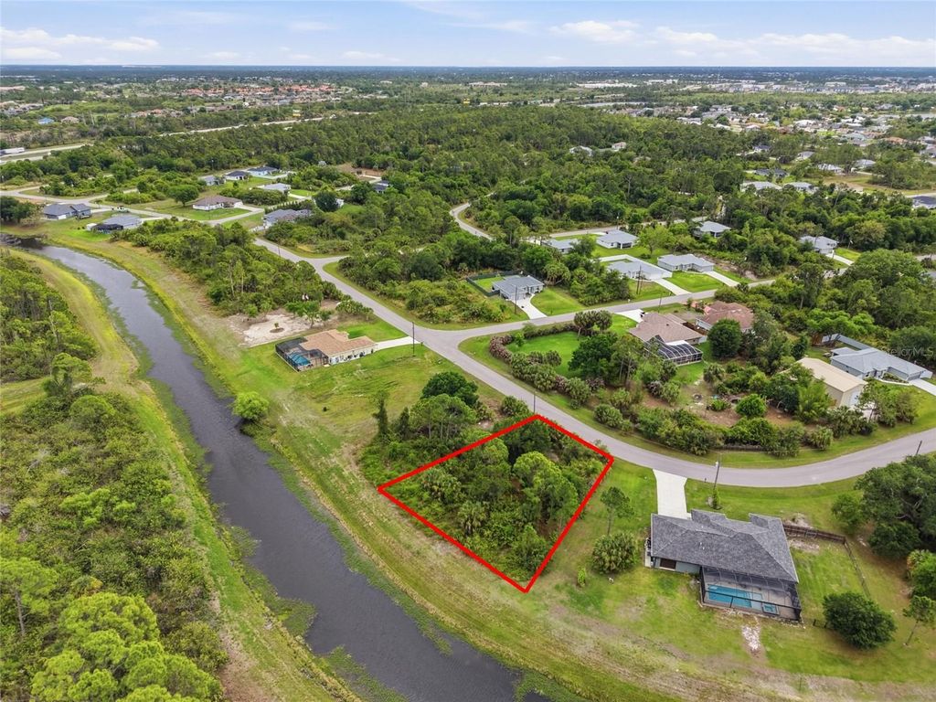 Photo of 24 Sawyer Circle, North Port, FL 34288 (MLS # A4687880)