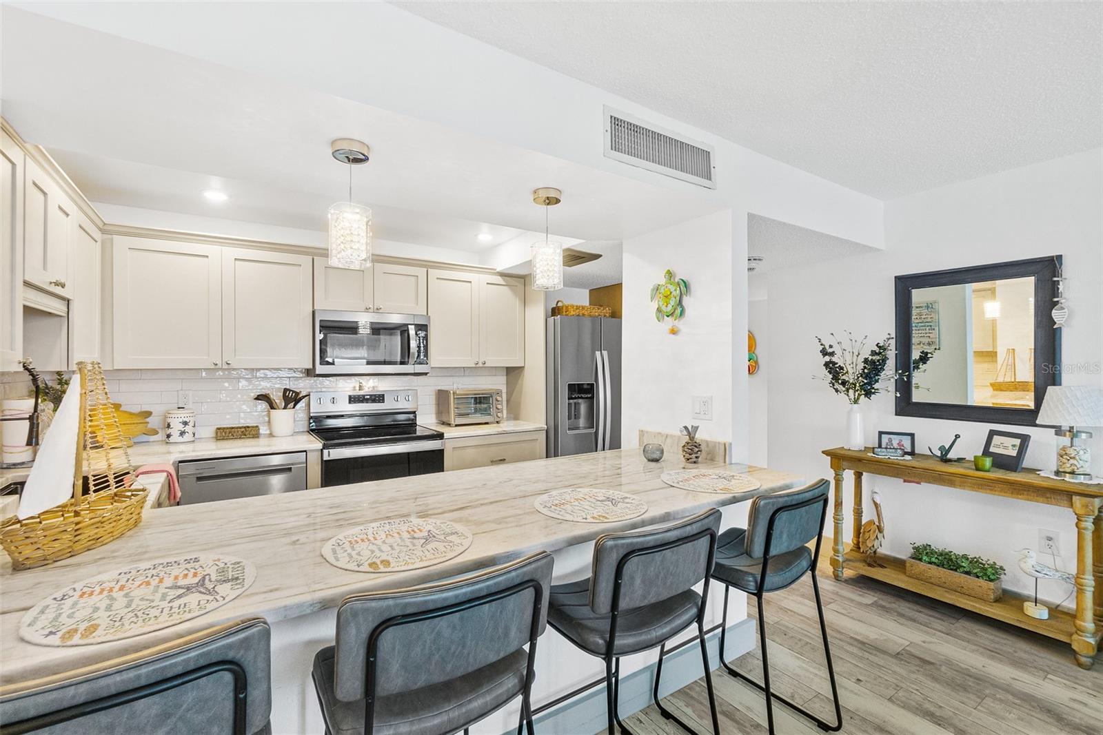 OCEANS 1 - Residential